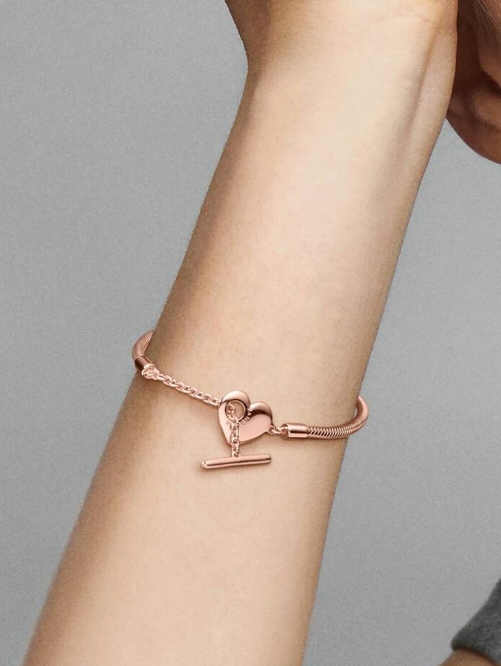 Pandora Moments Heart T-Bar Snake Chain Bracelet